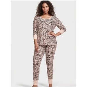Victoria’s Secret Leopard Print Thermal Long Sleeve Pajama Set